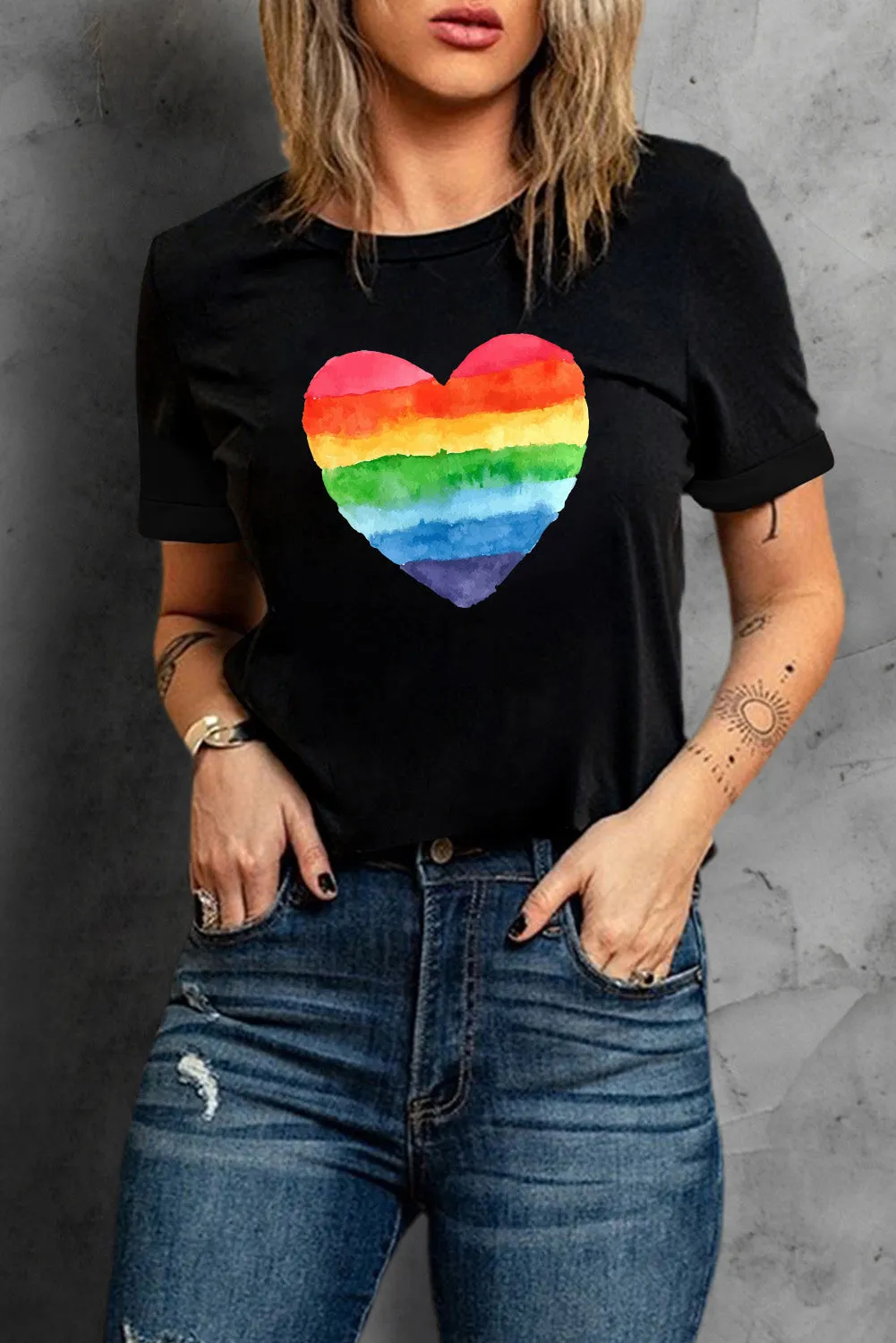 Pride Shirt Women Rainbow Graphic Tshirts Rainbow Heart LGBTQ Print Tee Tops