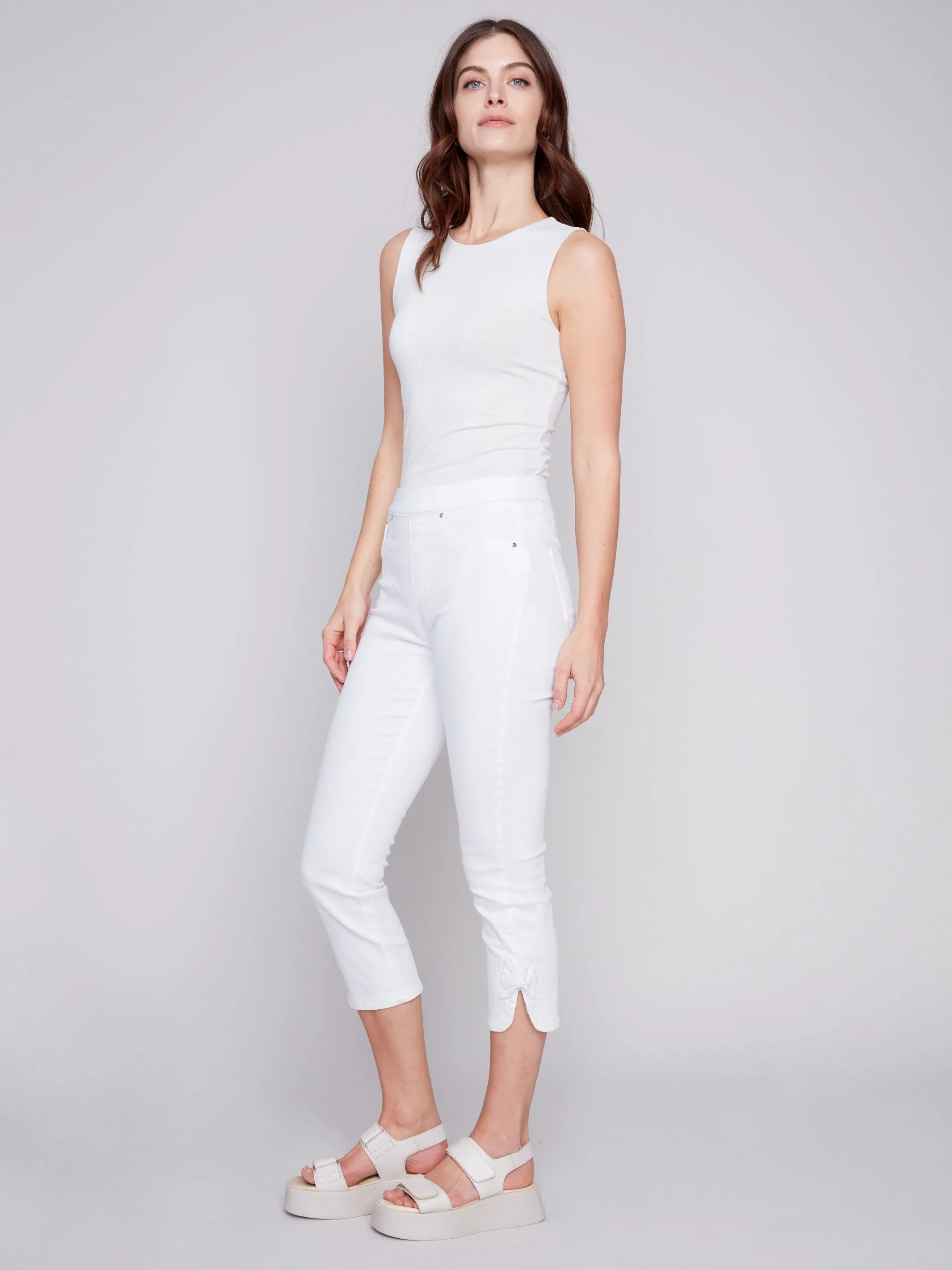 Pull-On Jeans with Bow Detail - White